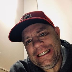 Meet your Posher, Adam